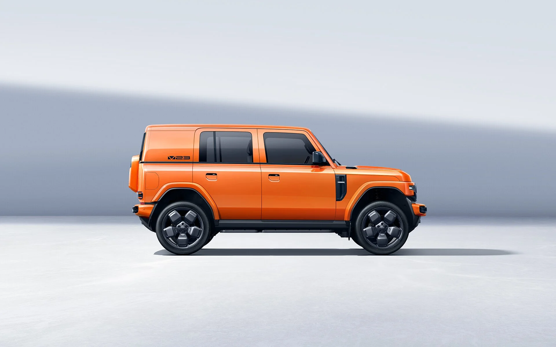 V23 exterior